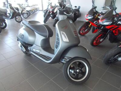 Vespa GTS 300 Super Sport ABS (2010 - 16) usata