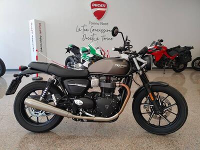 Triumph Street Twin 900 (2019 - 20) usata