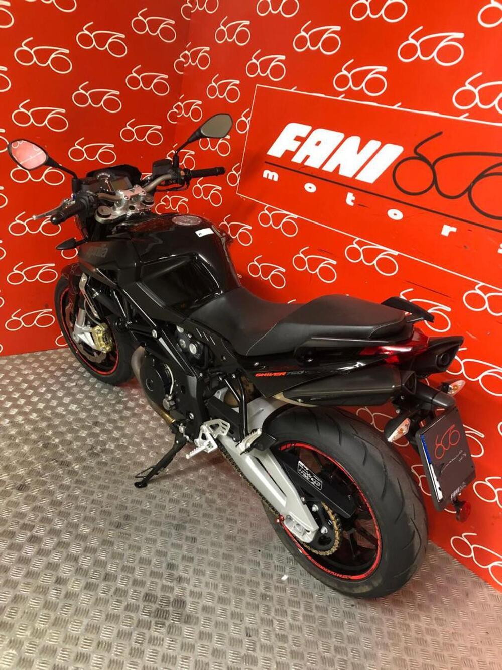 Aprilia Shiver 750 (2010 - 16) (4)