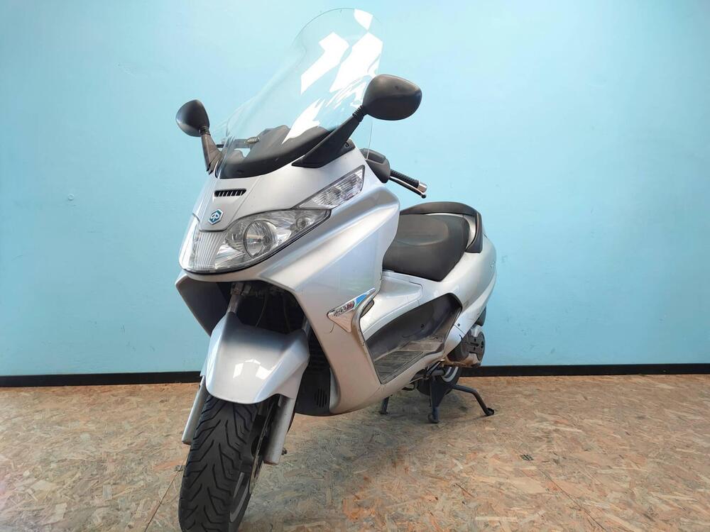 Piaggio X8 400 i.e. (3)