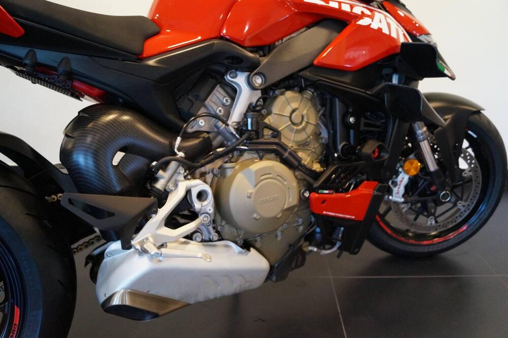 Ducati Streetfighter V4 1100 (2021 - 22) (11)