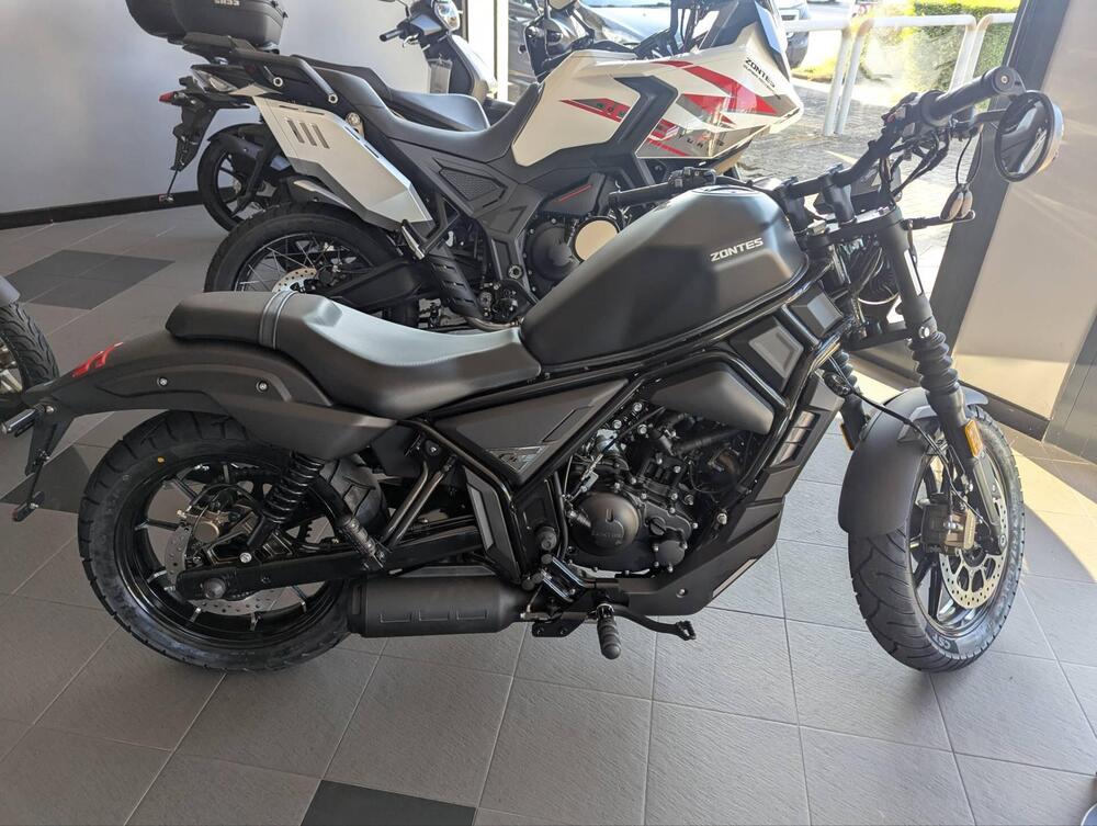 Zontes ZT125-C2 (2025 - 26) (3)