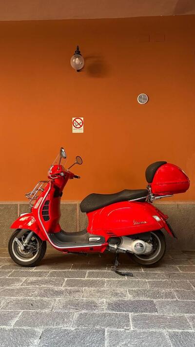 Vespa GTS 250 i.e. usata
