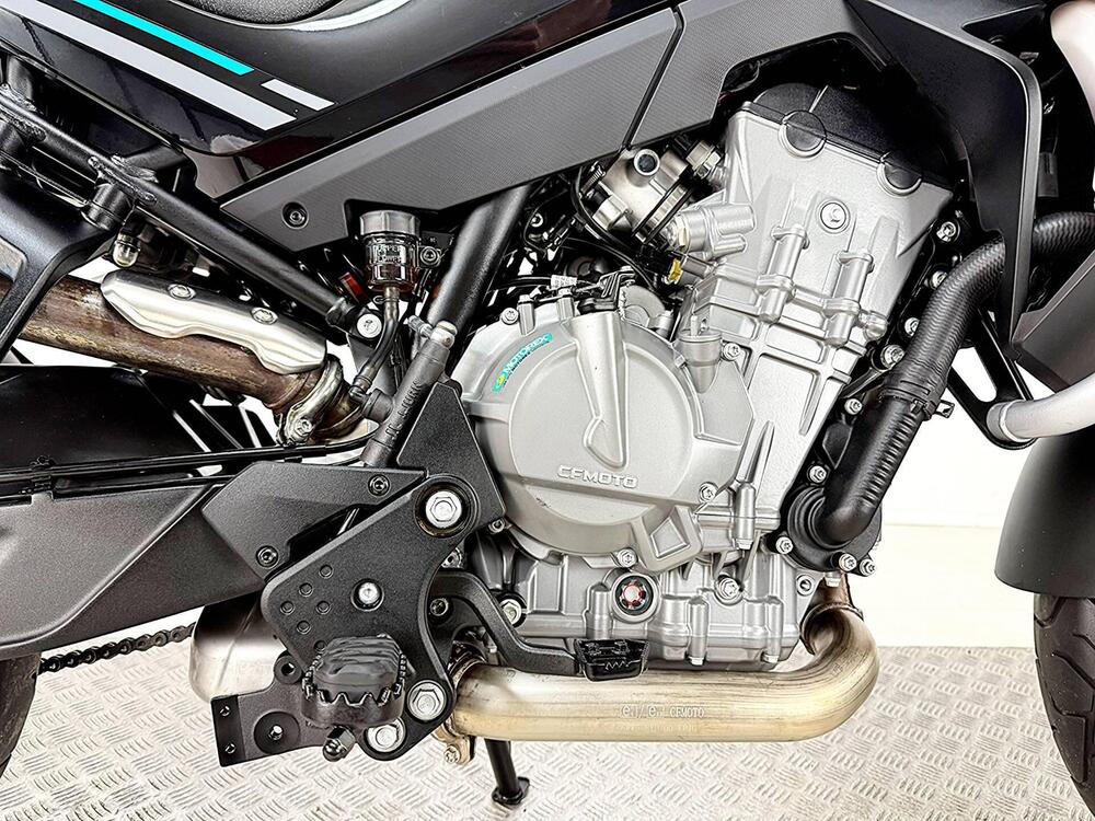 CFMOTO 800MT Sport (2022 - 26) (8)