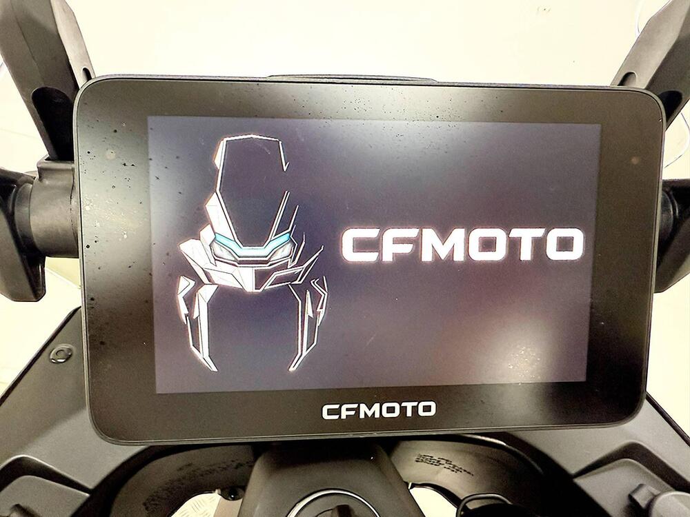 CFMOTO 800MT Sport (2022 - 26) (17)