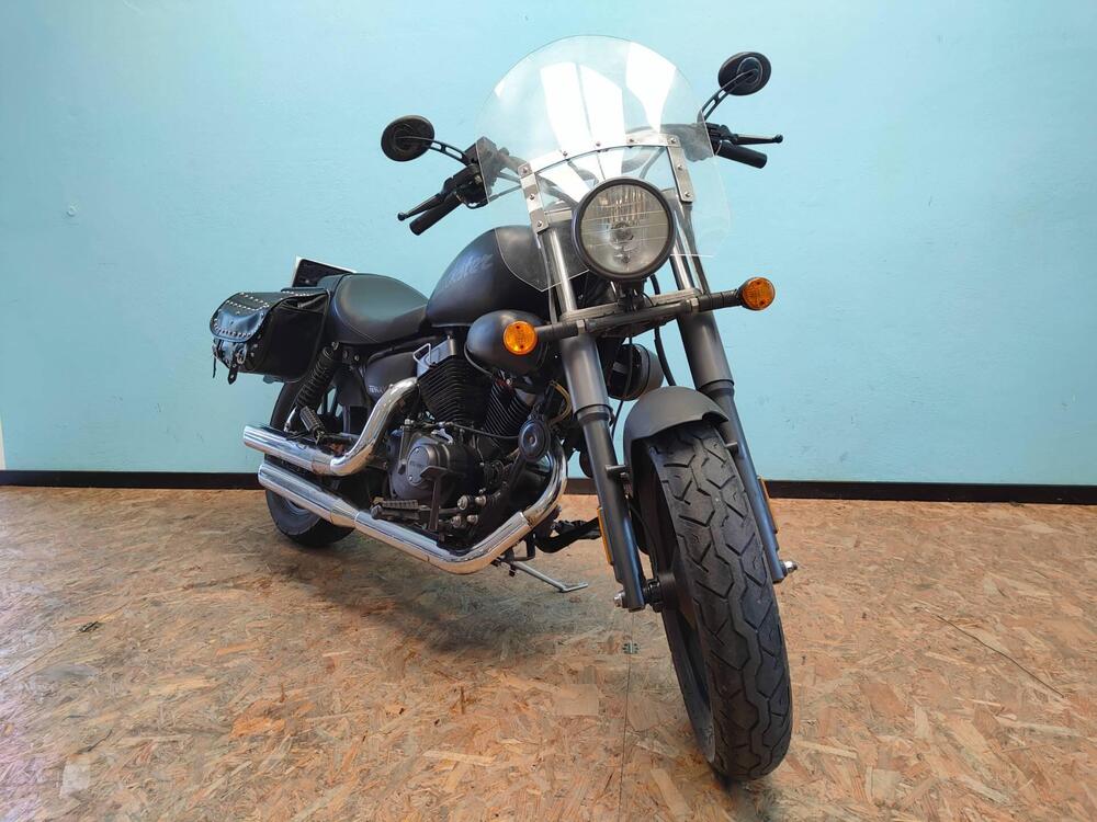 Keeway Motor Blackster 250 (2014 - 17) (2)