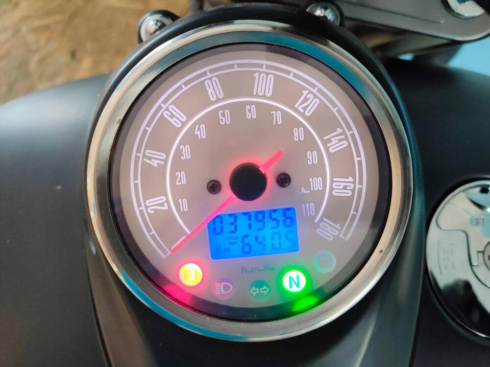 Keeway Motor Blackster 250 (2014 - 17) (7)