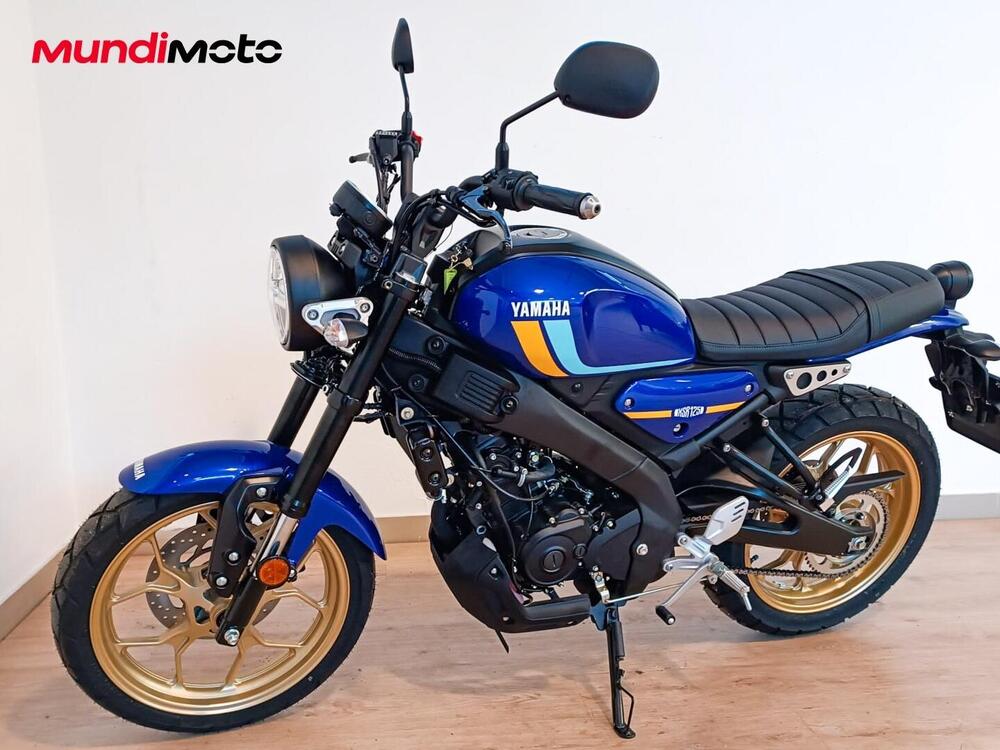 Yamaha XSR 125 Legacy (2025) (8)