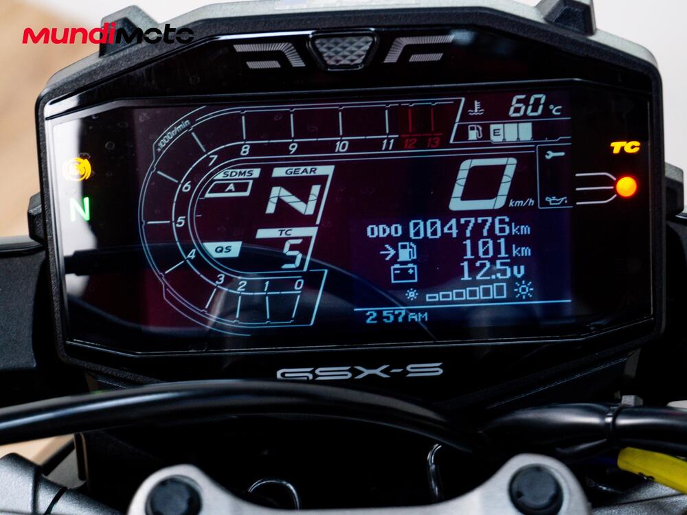 Suzuki GSX S 1000 F ABS (2014 -17) (12)