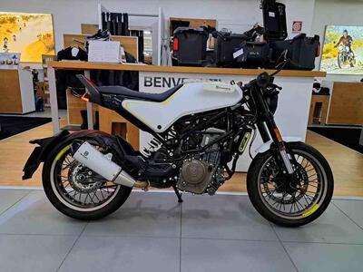 Husqvarna Vitpilen 401 (2020) usata