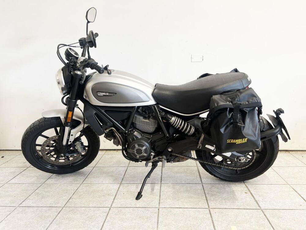 Ducati Scrambler 800 Icon (2017 - 20) (4)