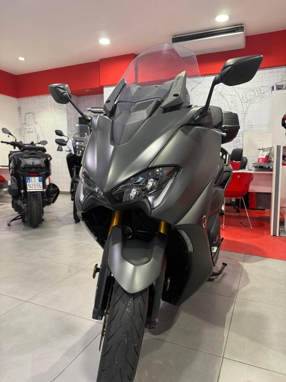 Yamaha T-Max 560 Tech Max (2020)