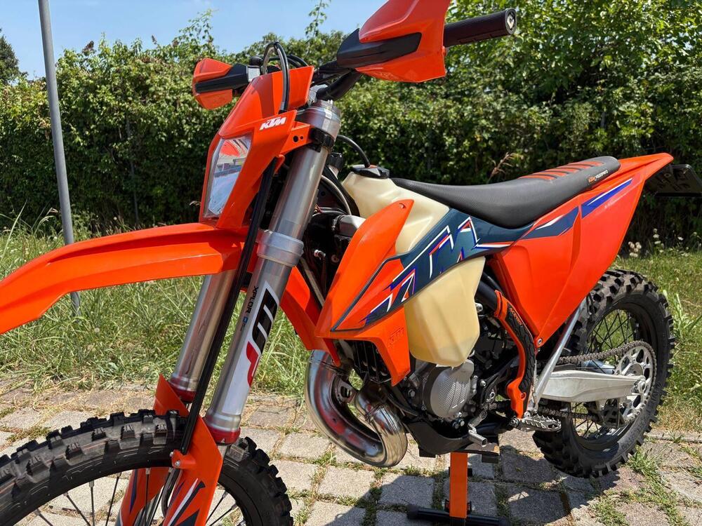 KTM 150 EXC TPI (2022) (4)