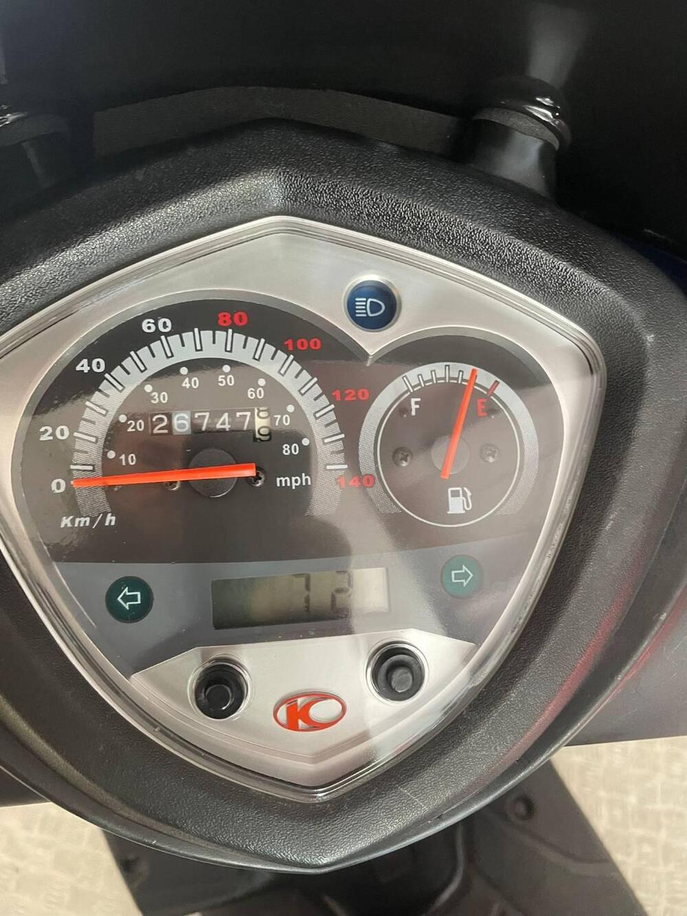 Kymco Agility 150 R16 (3)