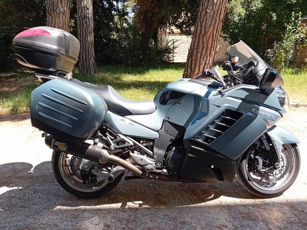 Kawasaki GTR 1400 (2007 - 09) (6)