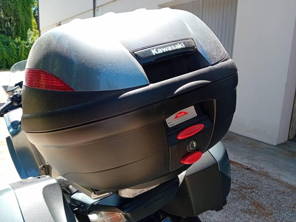 Kawasaki GTR 1400 (2007 - 09) (8)