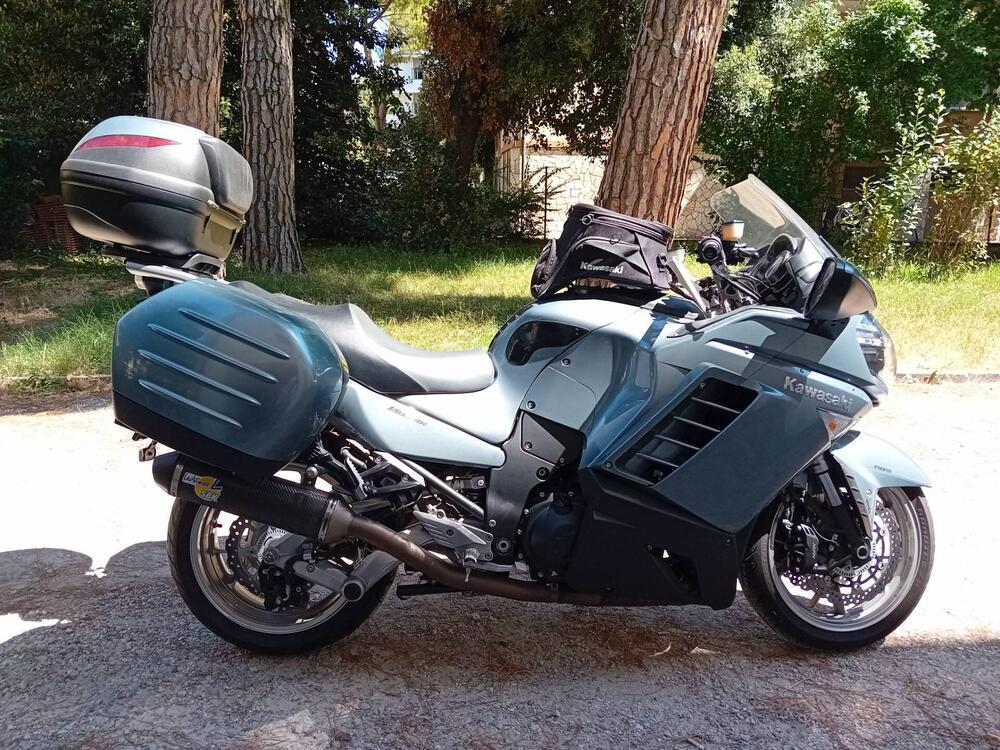 Kawasaki GTR 1400 (2007 - 09) (9)