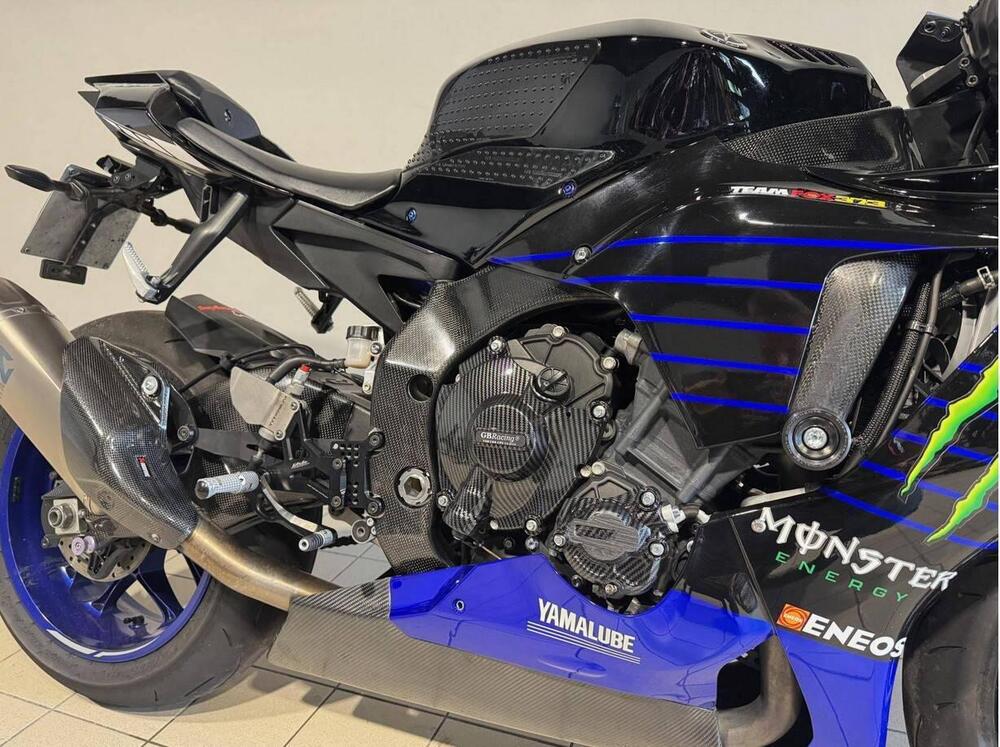 Yamaha YZF R1 (2020 - 25) (6)