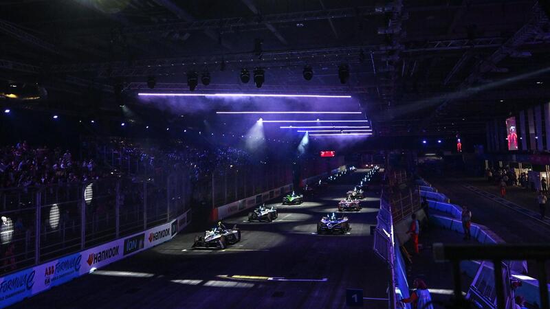 Formula E, Londra accende il gran finale: duello Porsche-Nissan per i titoli, McLaren saluta