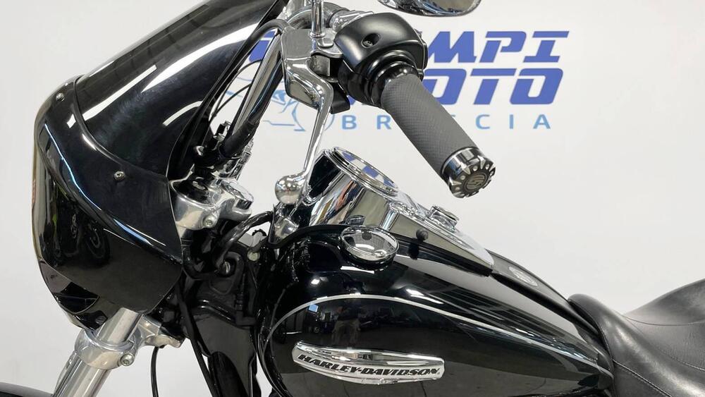 Harley-Davidson 1584 Super Glide Custom (2007) - FXDC (12)