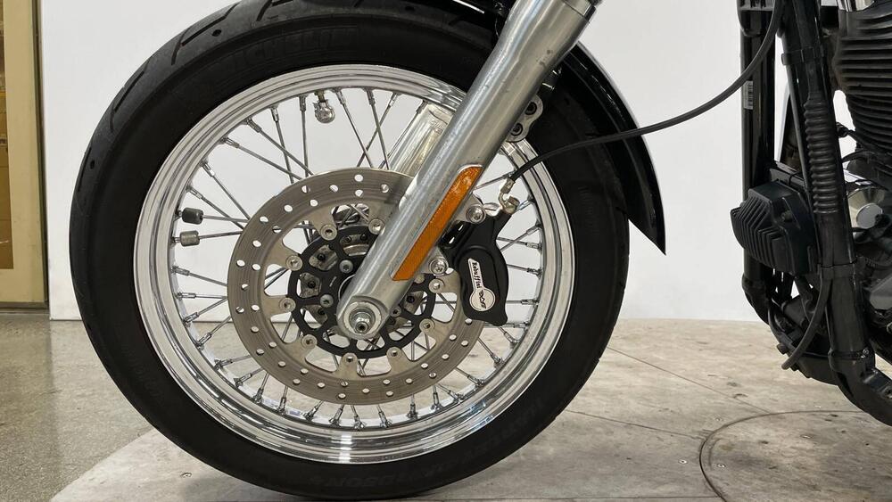 Harley-Davidson 1584 Super Glide Custom (2007) - FXDC (3)