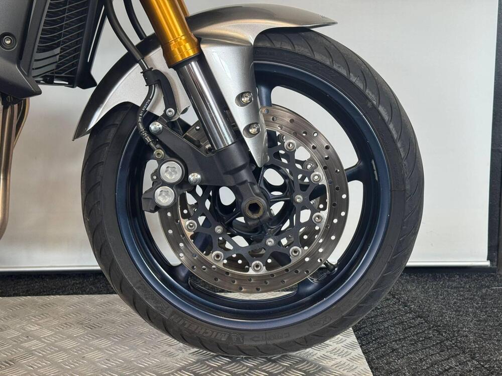 Yamaha FZ1 Fazer (2006 - 16) (9)