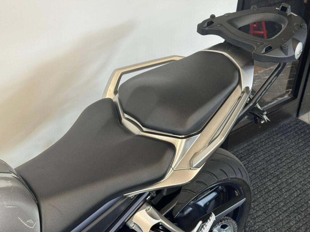 Yamaha FZ1 Fazer (2006 - 16) (19)