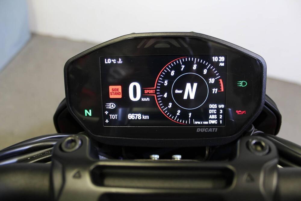 Ducati Hypermotard 950 RVE (2022 - 25) (3)