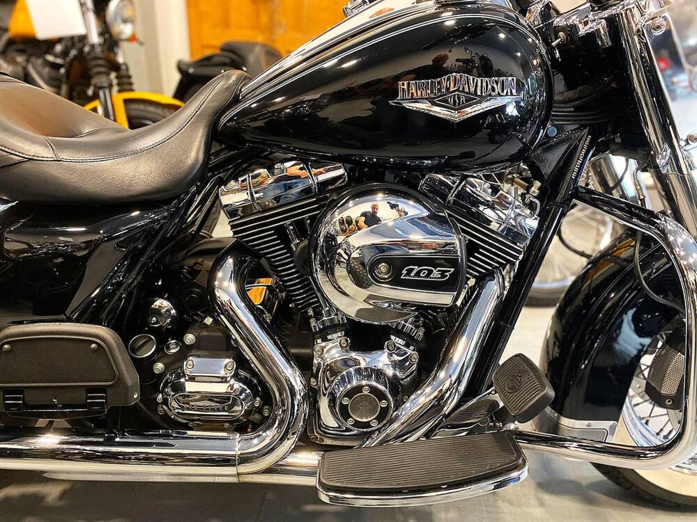 Harley-Davidson 103 Road King Classic (2014 - 16) - FLHRC (5)