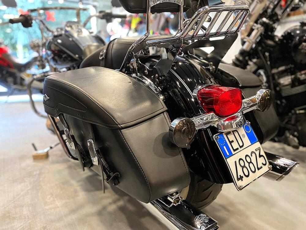 Harley-Davidson 103 Road King Classic (2014 - 16) - FLHRC (7)