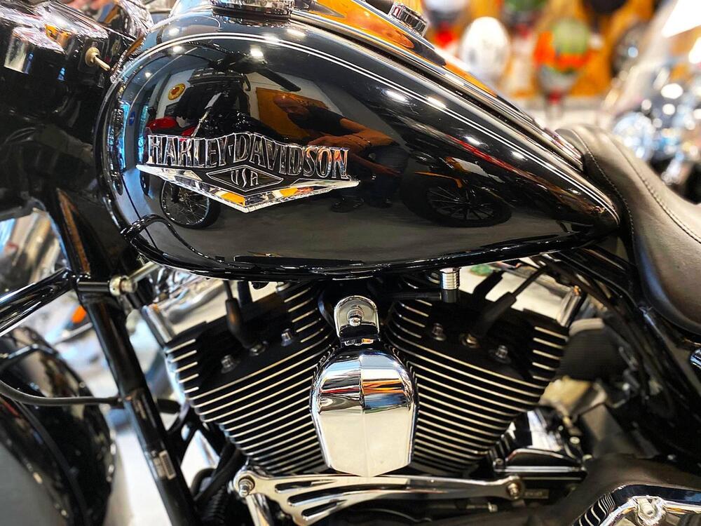 Harley-Davidson 103 Road King Classic (2014 - 16) - FLHRC (11)