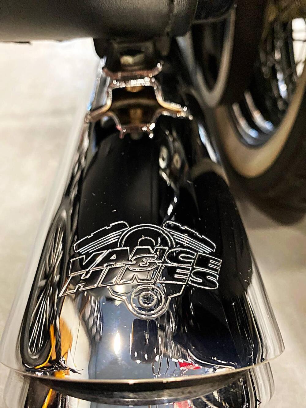 Harley-Davidson 103 Road King Classic (2014 - 16) - FLHRC (20)