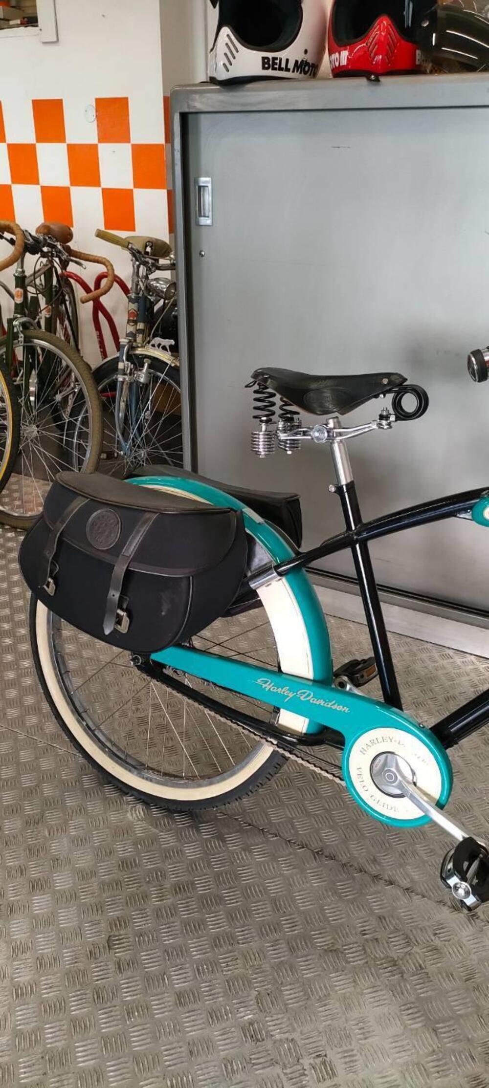 Harley Davidson Velo Ultra Glide Harley-Davidson (2)