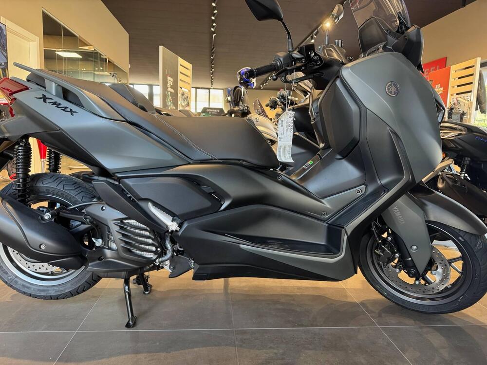 Yamaha X-Max 125 (2025 - 26) (2)