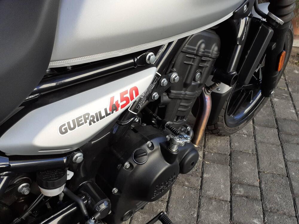 Royal Enfield Guerrilla 450 (2024 - 26) (11)