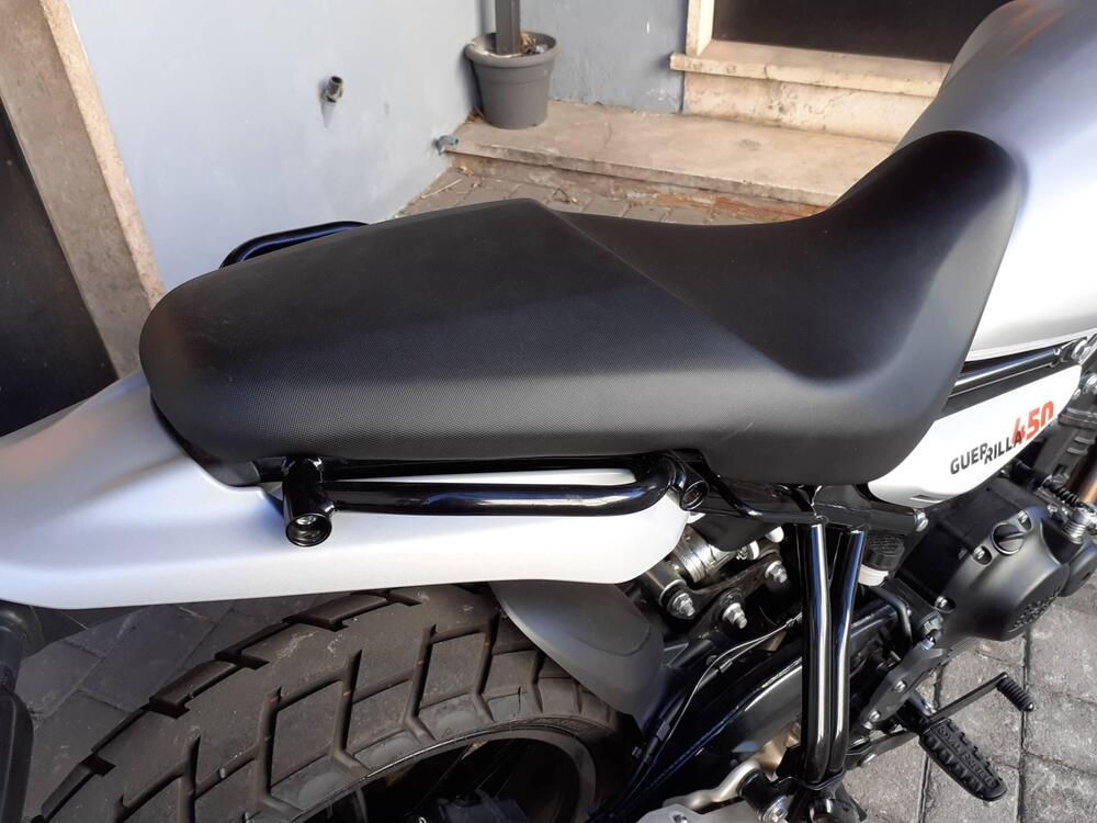 Royal Enfield Guerrilla 450 (2024 - 26) (15)