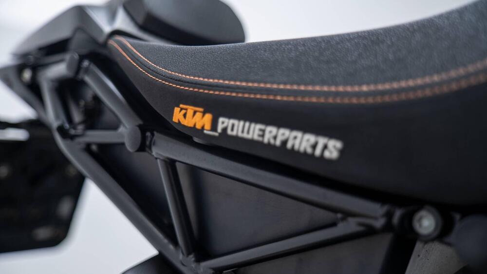 KTM 1290 Super Duke R ABS (2017 - 18) (11)