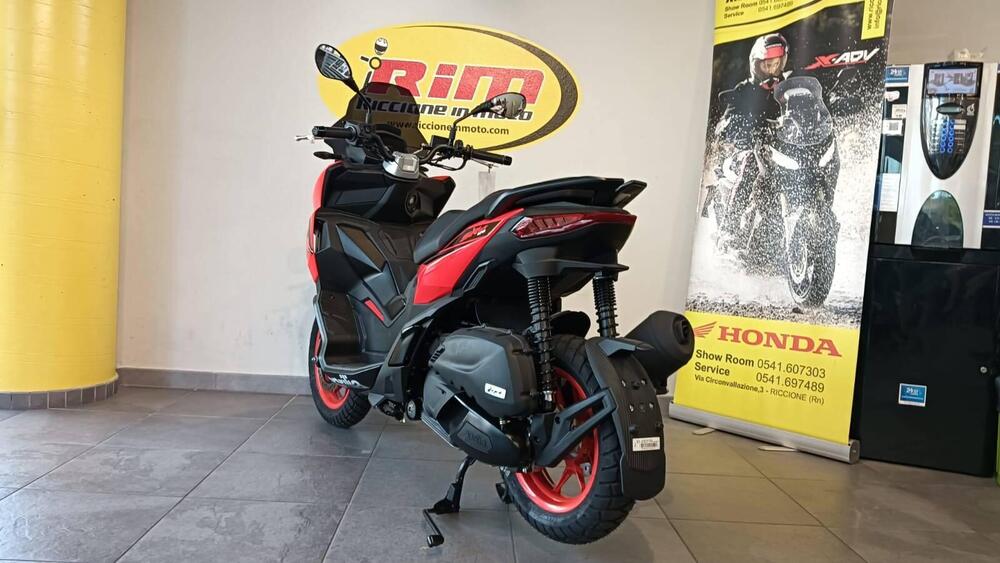 Aprilia SR GT 125 Sport (2025) (4)