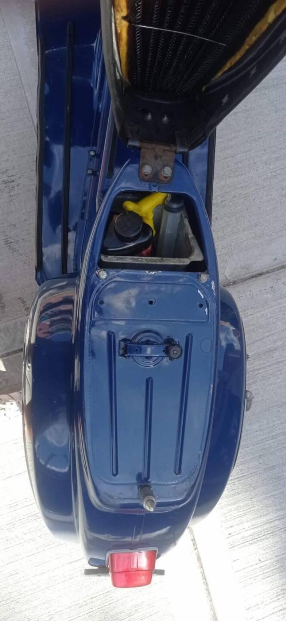 Piaggio vespa 50 N (4)