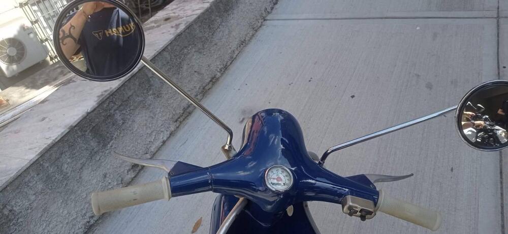 Piaggio vespa 50 N (5)