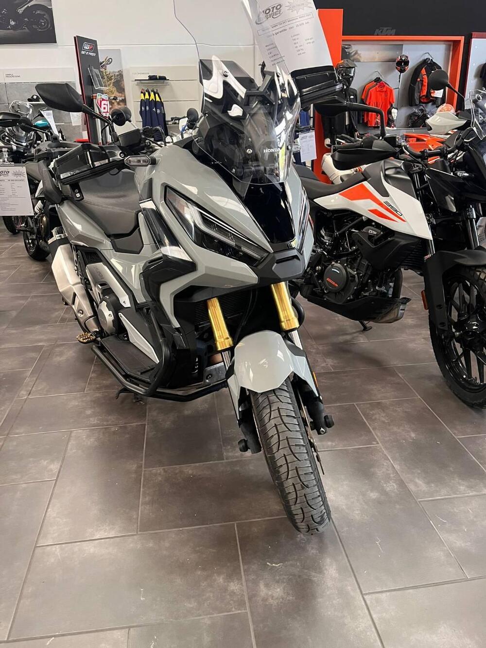 Honda X-ADV 750 DCT (2021 - 24) (2)