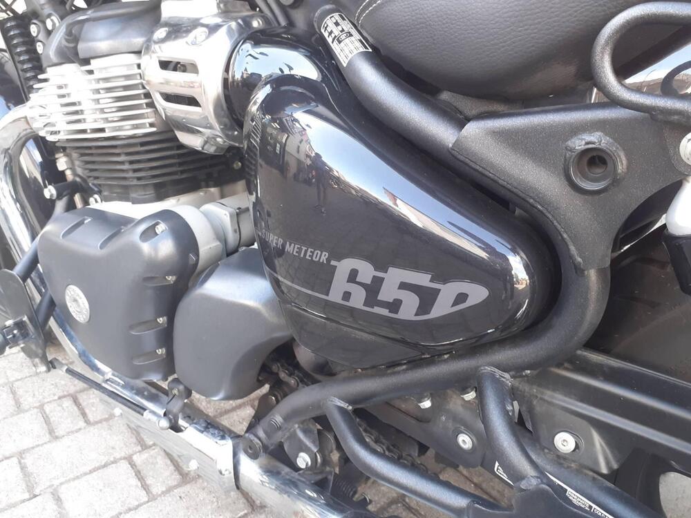 Royal Enfield Super Meteor 650 (2023 - 25) (16)