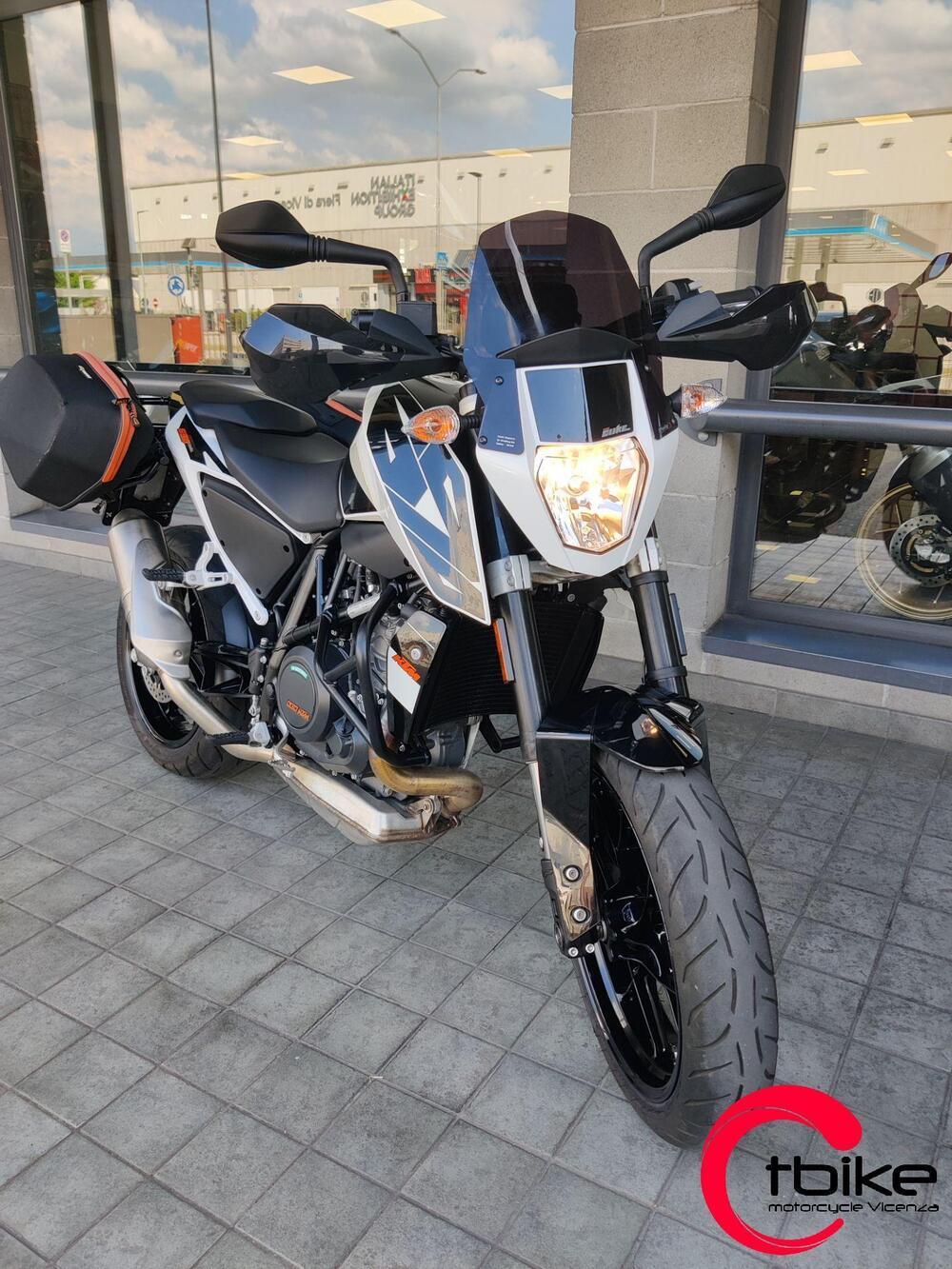 KTM 690 Duke (2016 - 19) (2)