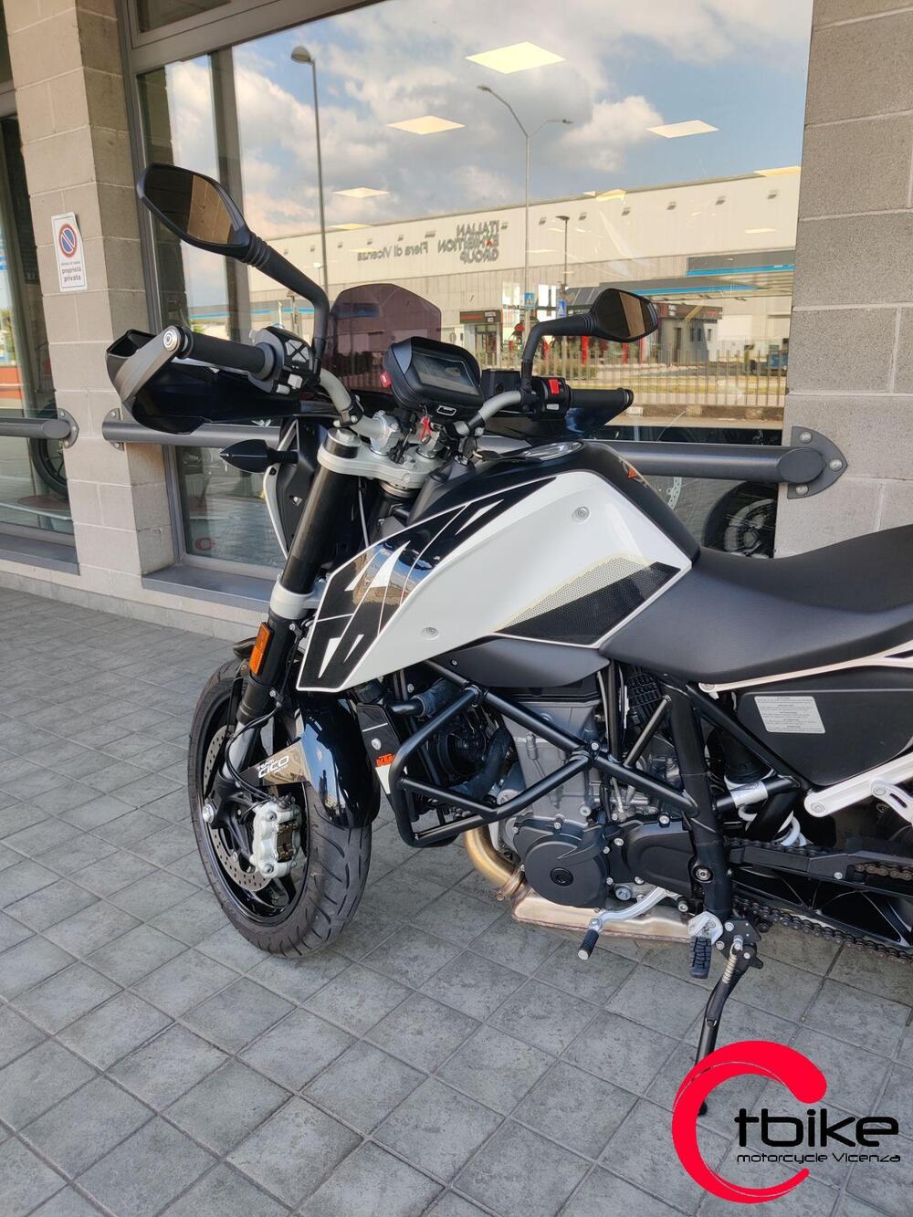 KTM 690 Duke (2016 - 19) (6)