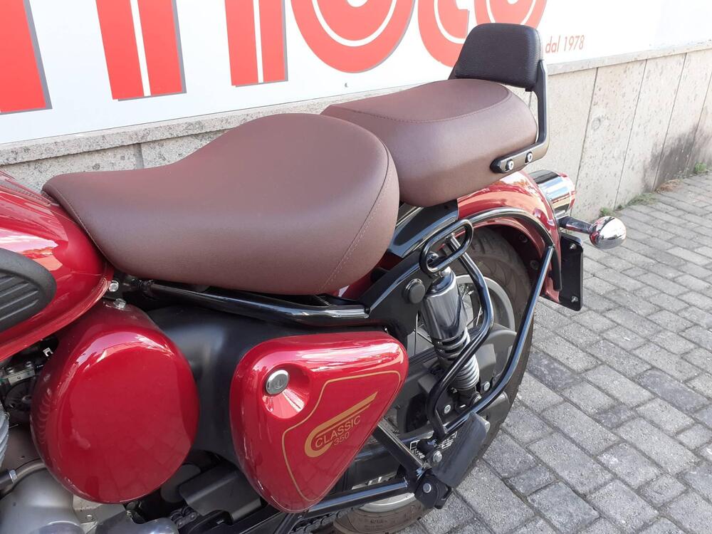 Royal Enfield Classic 350 (2021 - 25) (12)