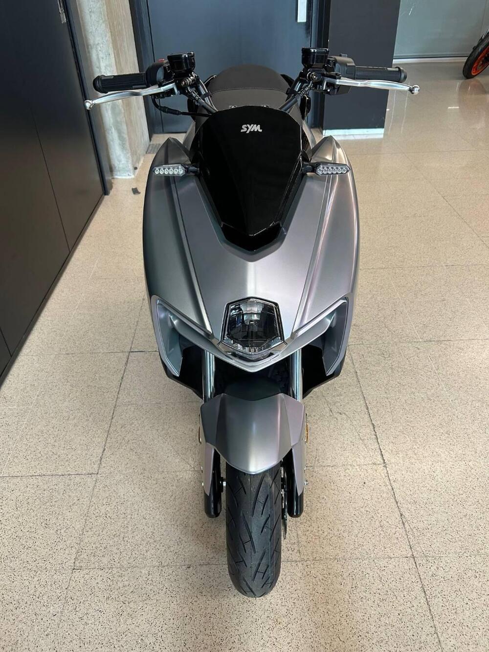 Sym MMBCU 160 (2024 - 26) (3)