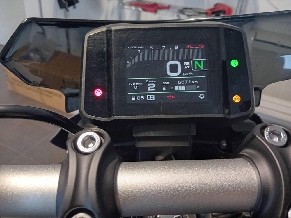 Yamaha MT-09 (2021 - 23) (5)