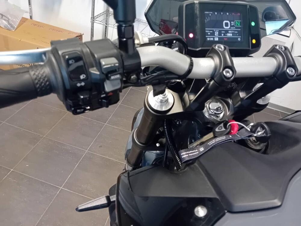 Yamaha MT-09 (2021 - 23) (6)