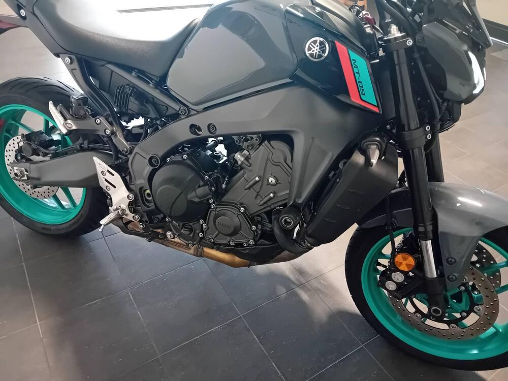 Yamaha MT-09 (2021 - 23) (8)