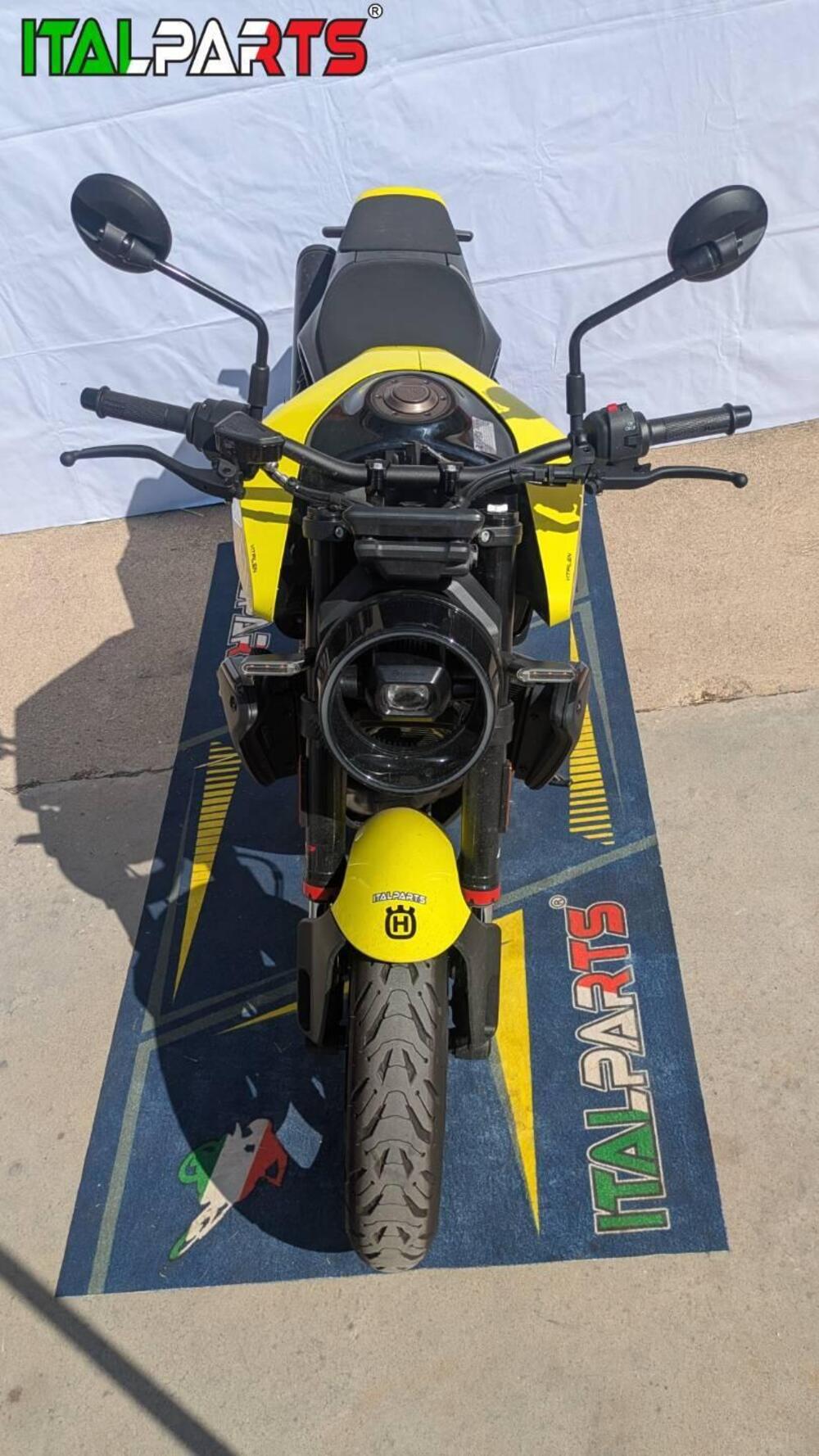 Husqvarna Vitpilen 801 L (2025 - 26) (2)